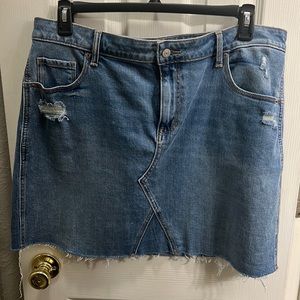 NEVER WORN OLD NAVY JEAN SKIRT
